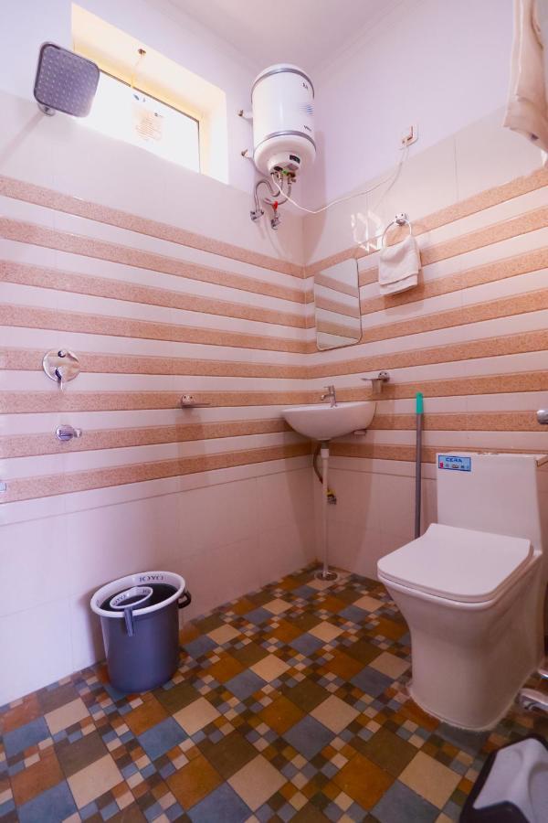 Manzil Hostel Rishīkesh Zewnętrze zdjęcie